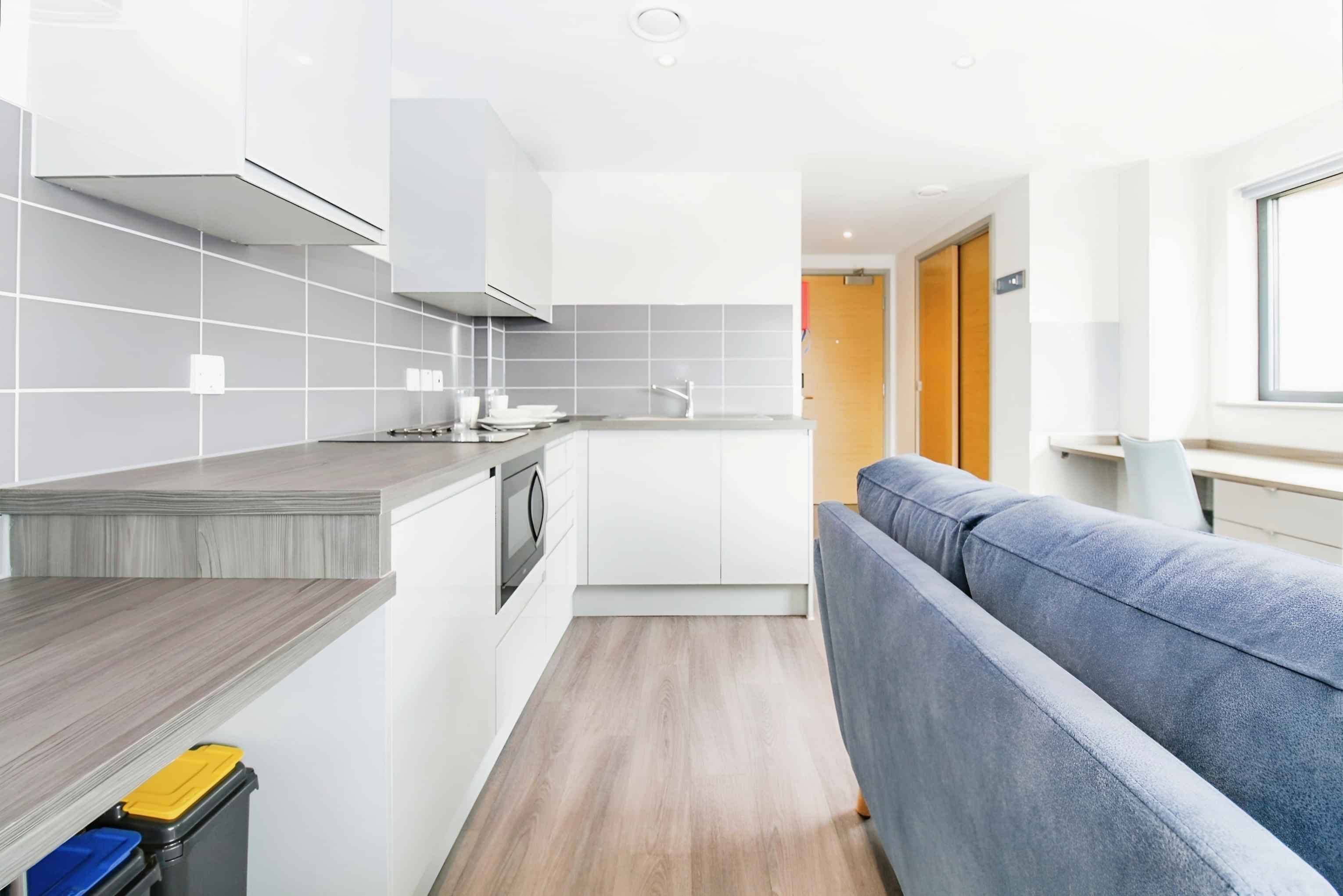 Select Apartment - Image 3