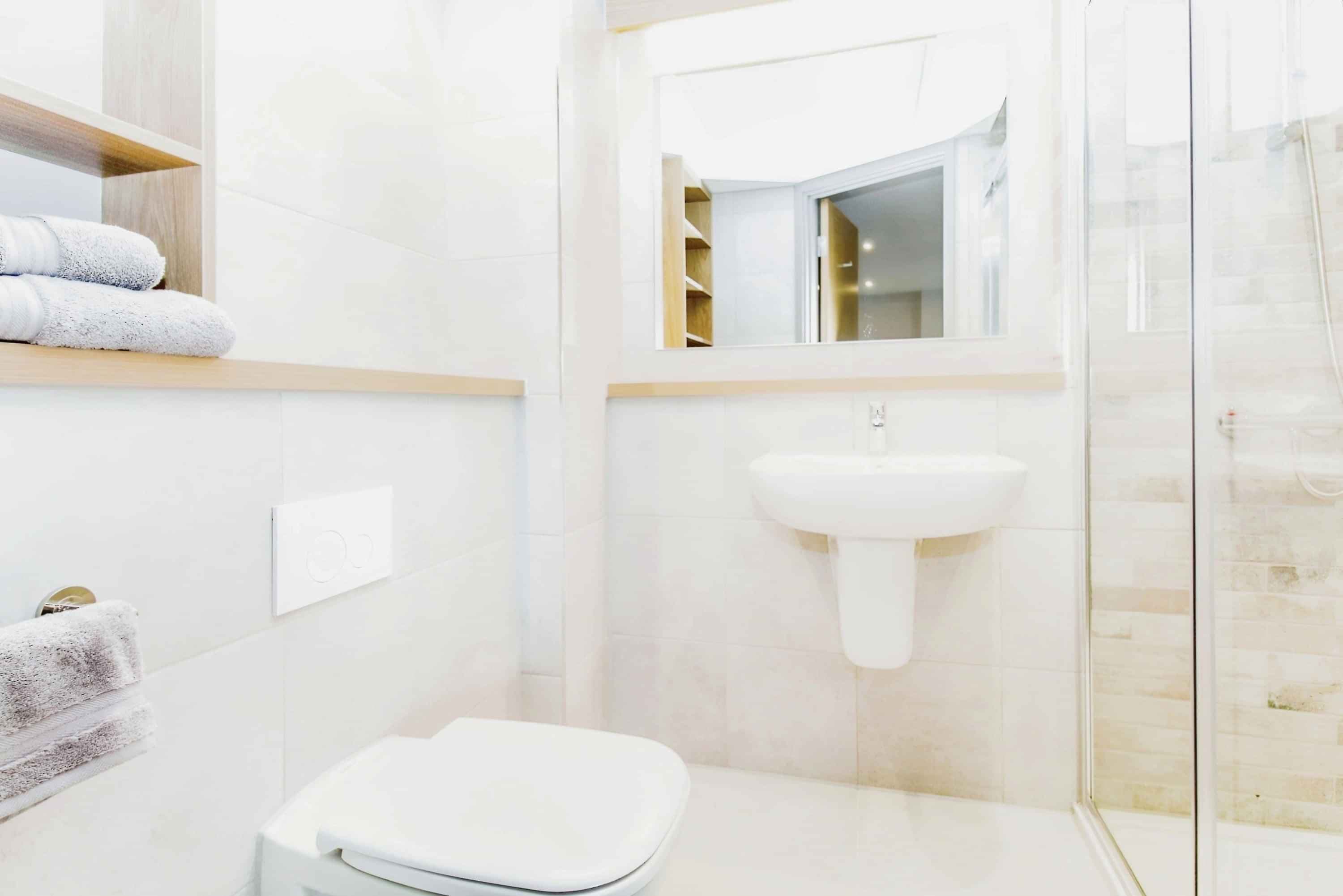 Select Apartment - Image 2