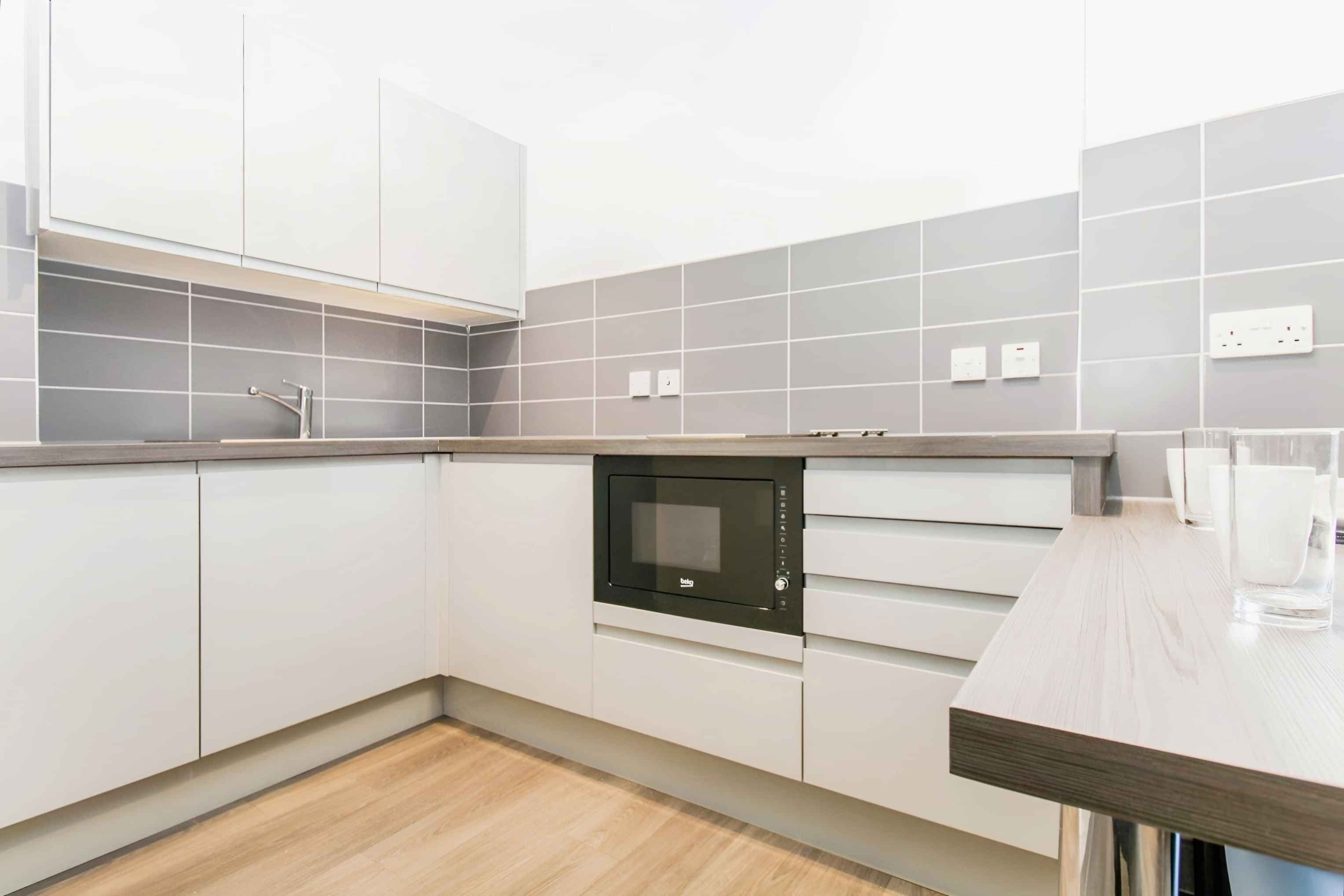 Prestige Apartment - Image 4