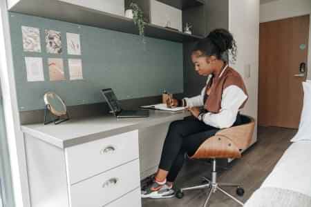 Gold Plus En Suite - Image 4