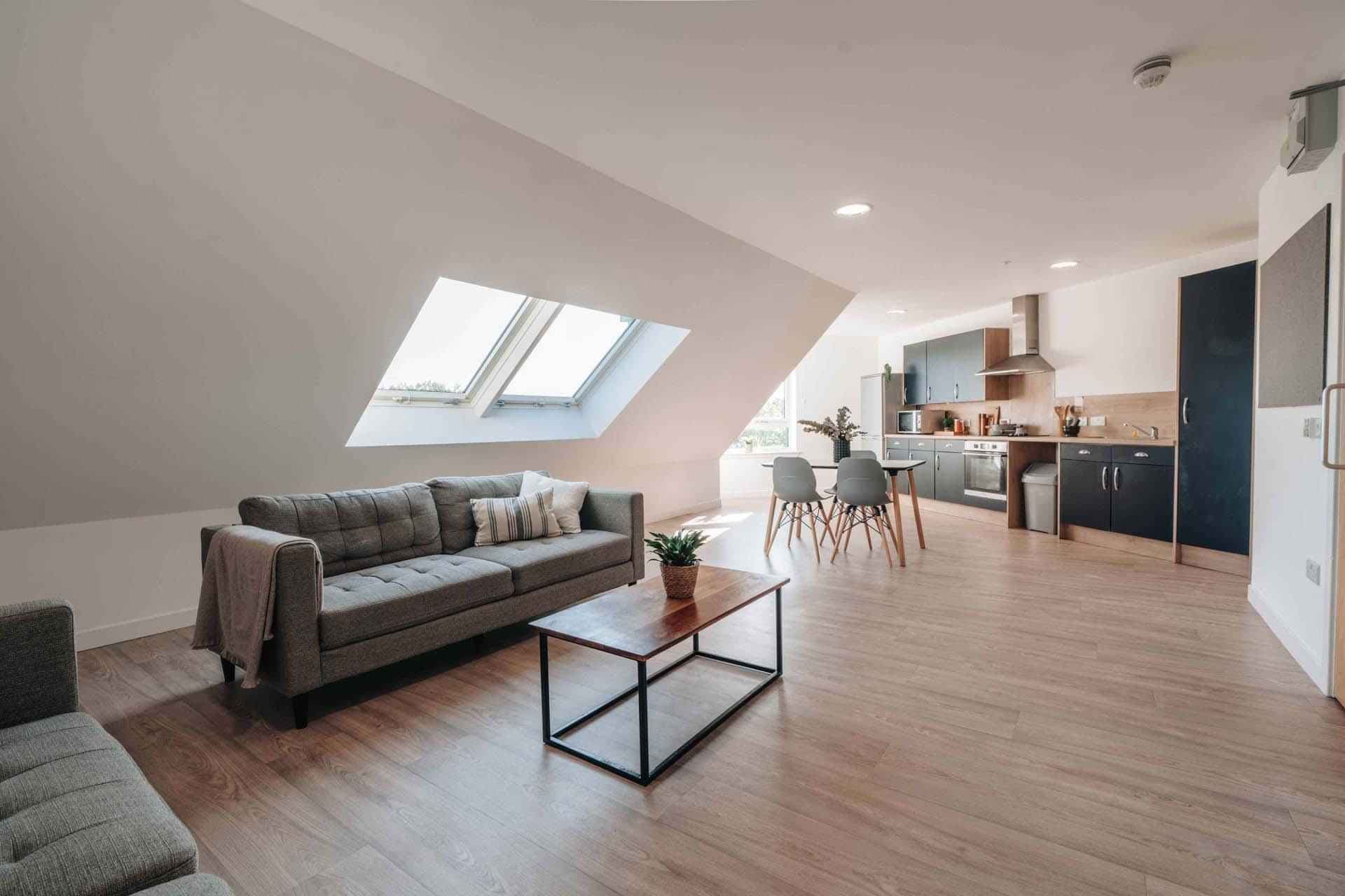 Platinum Sky View En Suite - Image 8