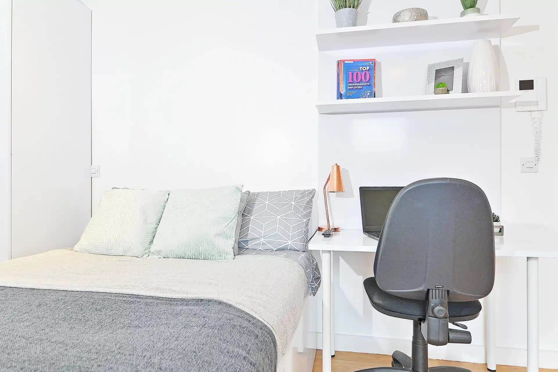 Premier Luxe Studio - Image 2