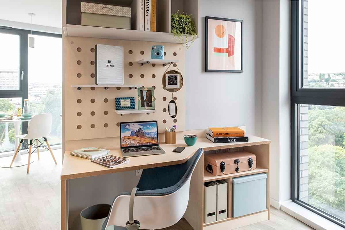 Executive Studio - Image 3