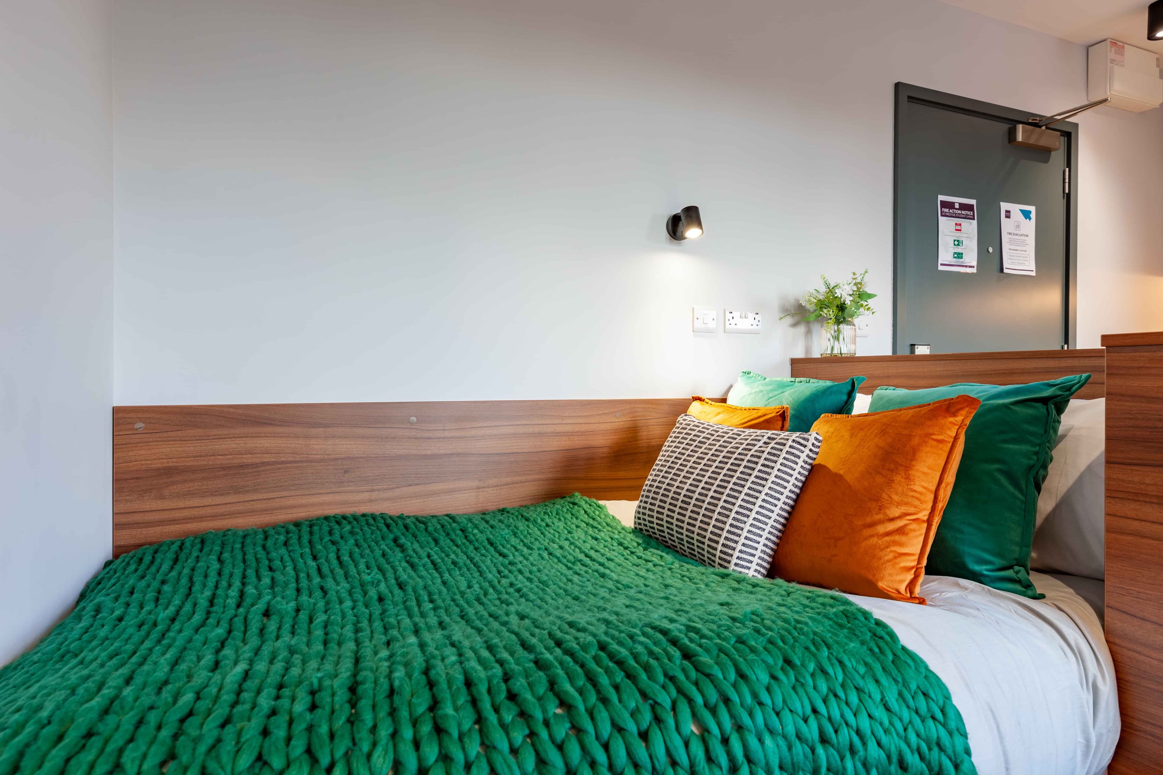 Premium Studio - Image 8