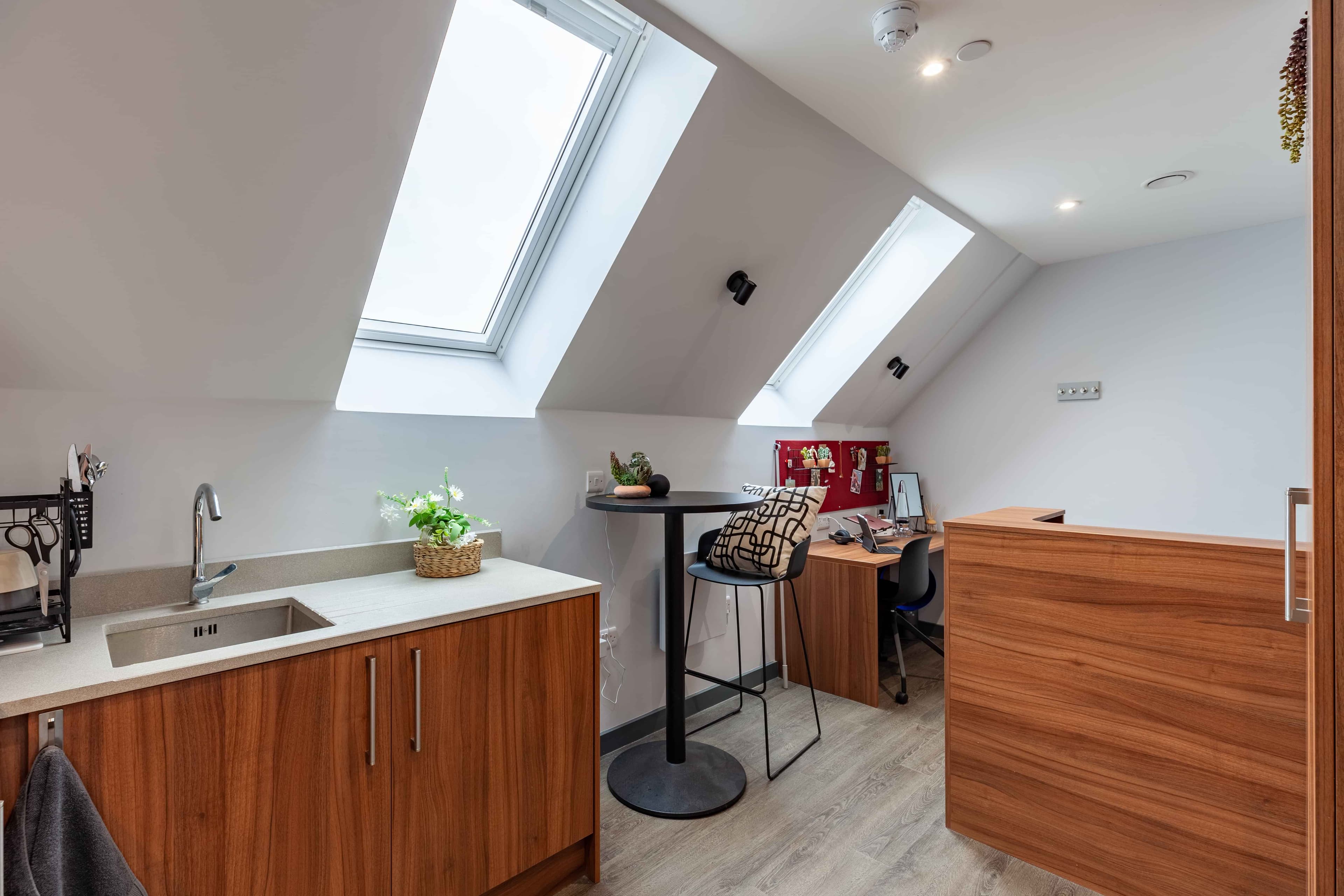 Classic Studio  - Image 36