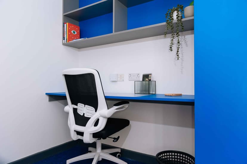 Premium Ensuite - Image 6