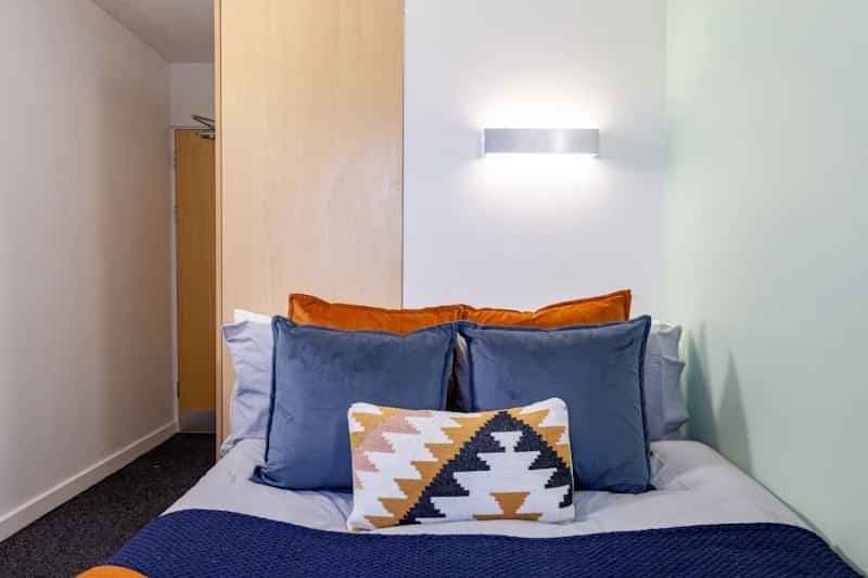 Premium Ensuite - Image 2