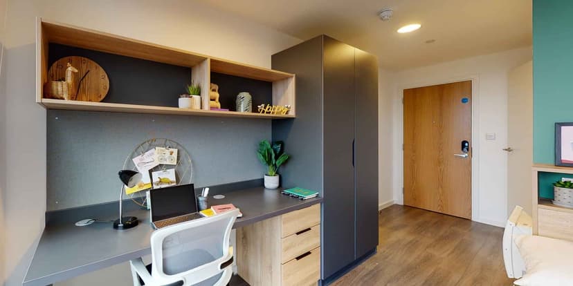 Bronze Ensuite Mid - Image 2