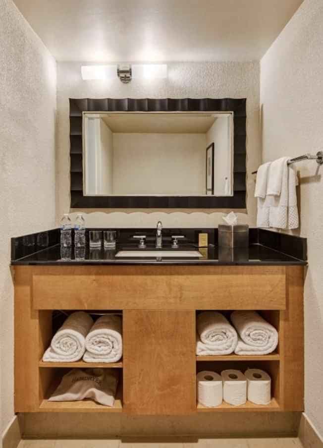 Single Room - Image 4