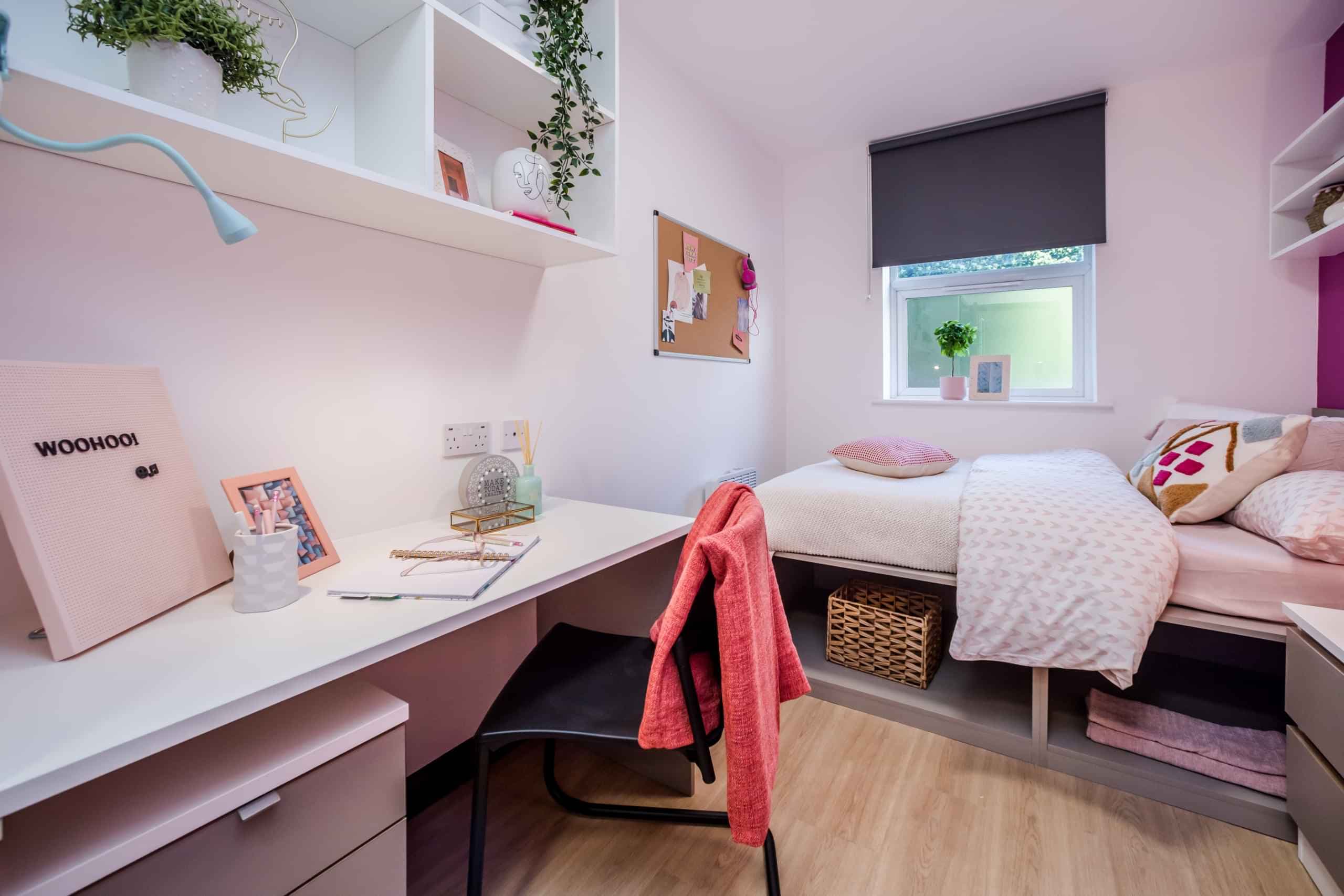 Premium Studio - Image 1