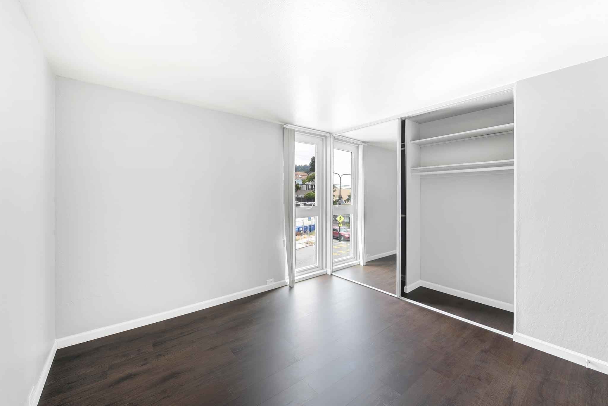 1 Bed 1 Bath - Image 1