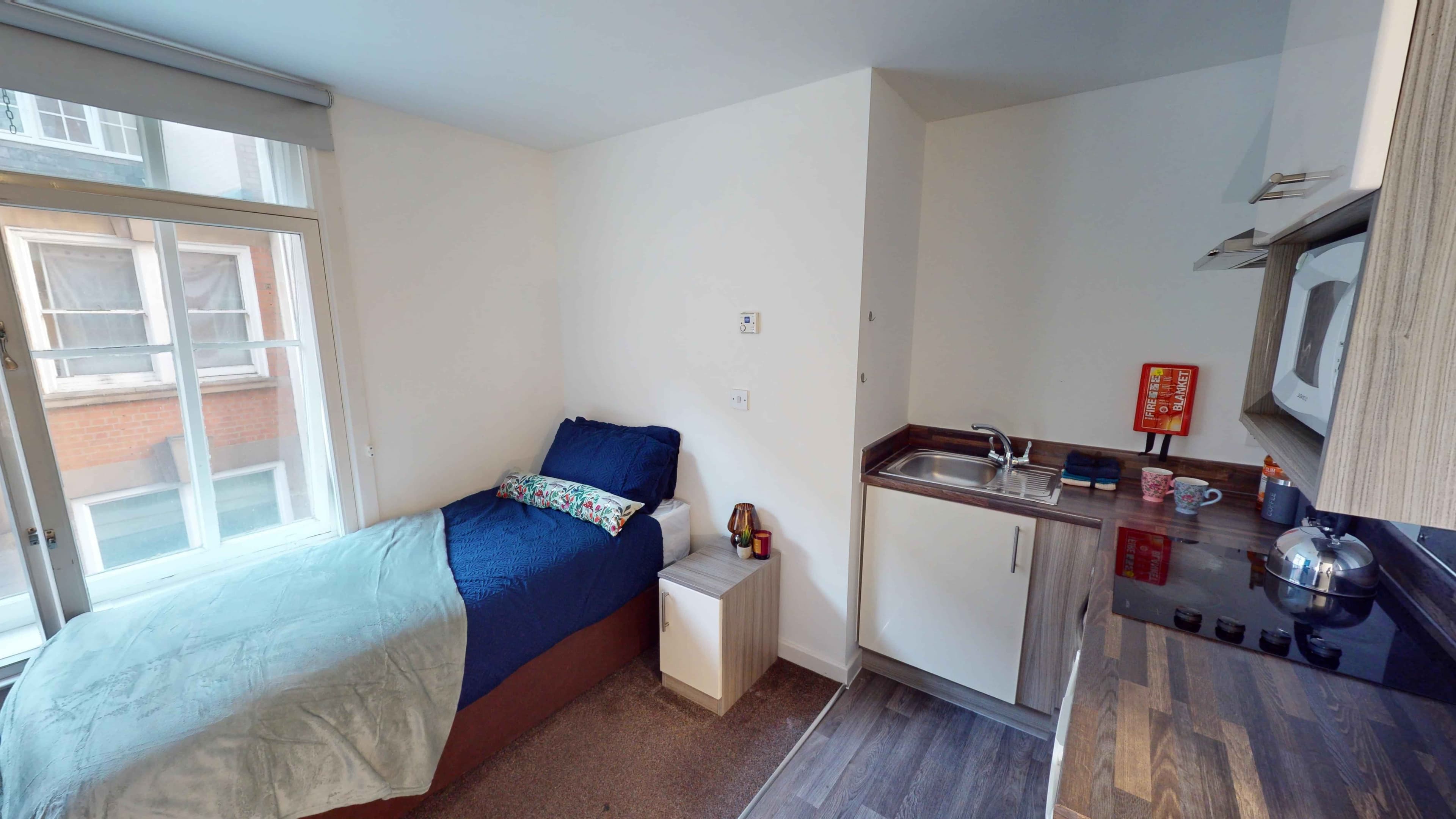 Classic Studio - Image 3