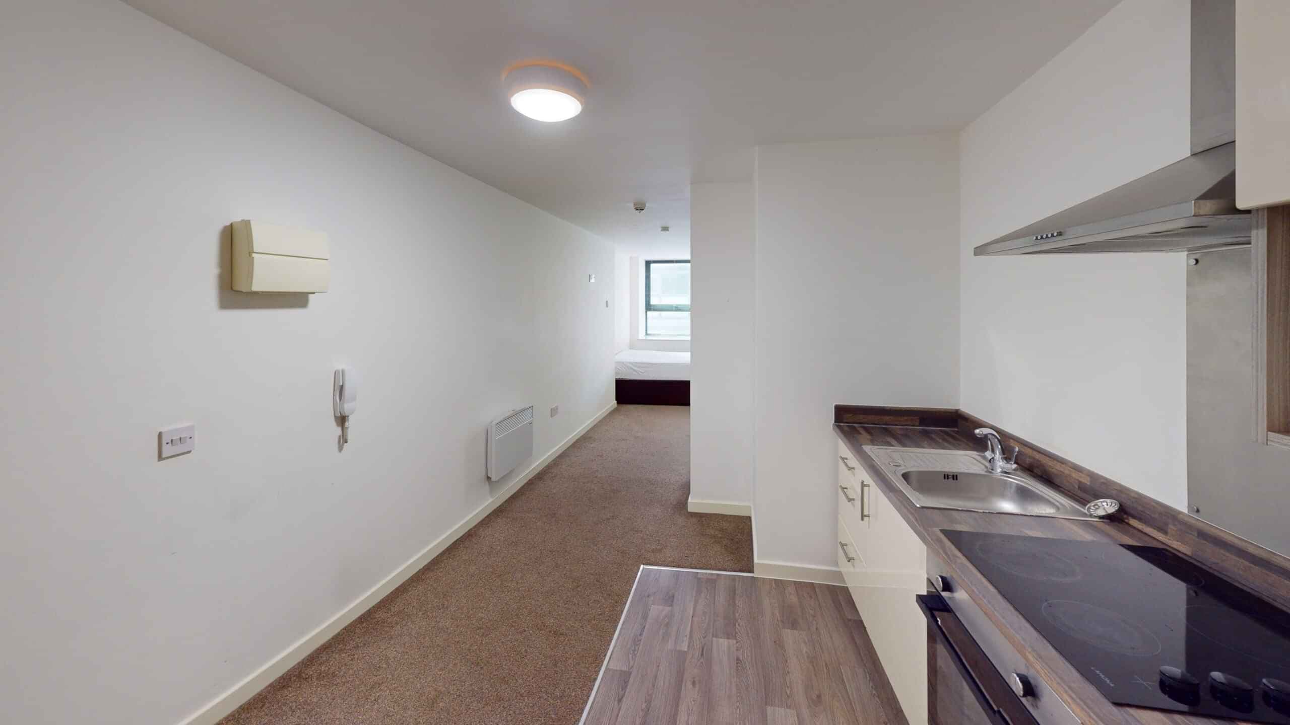  Premium Studio - Image 3