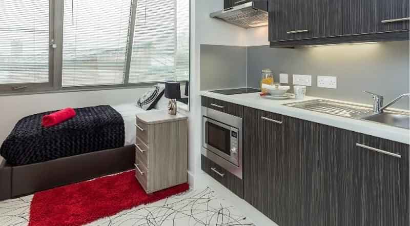 Studio Ruby Single - Image 6