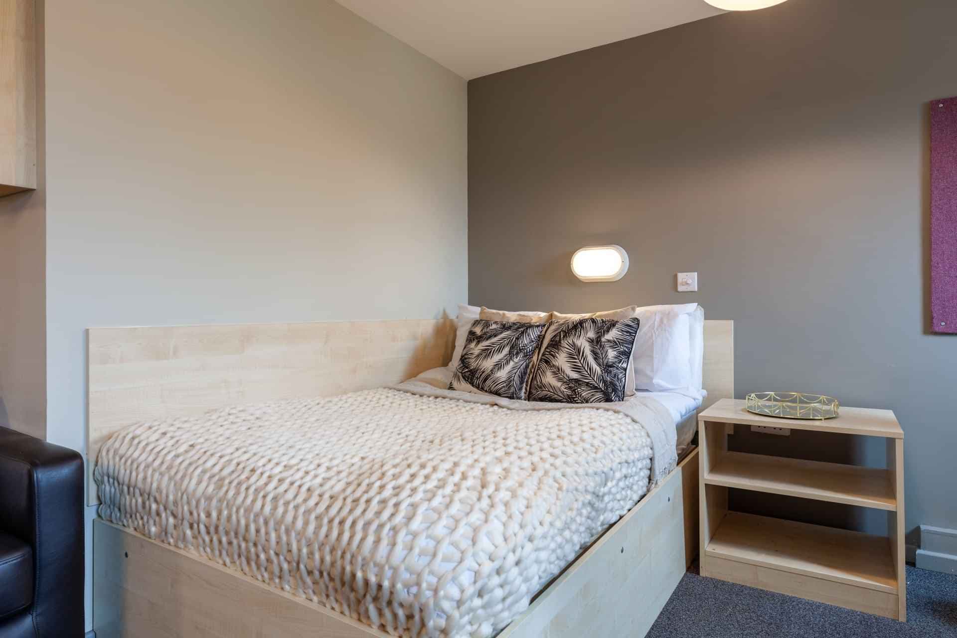 Classic Plus Ensuite - Image 1