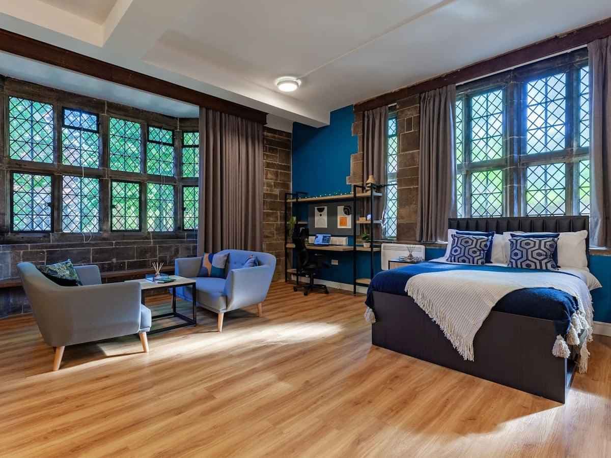 Deluxe Studio Plus  - Image 5