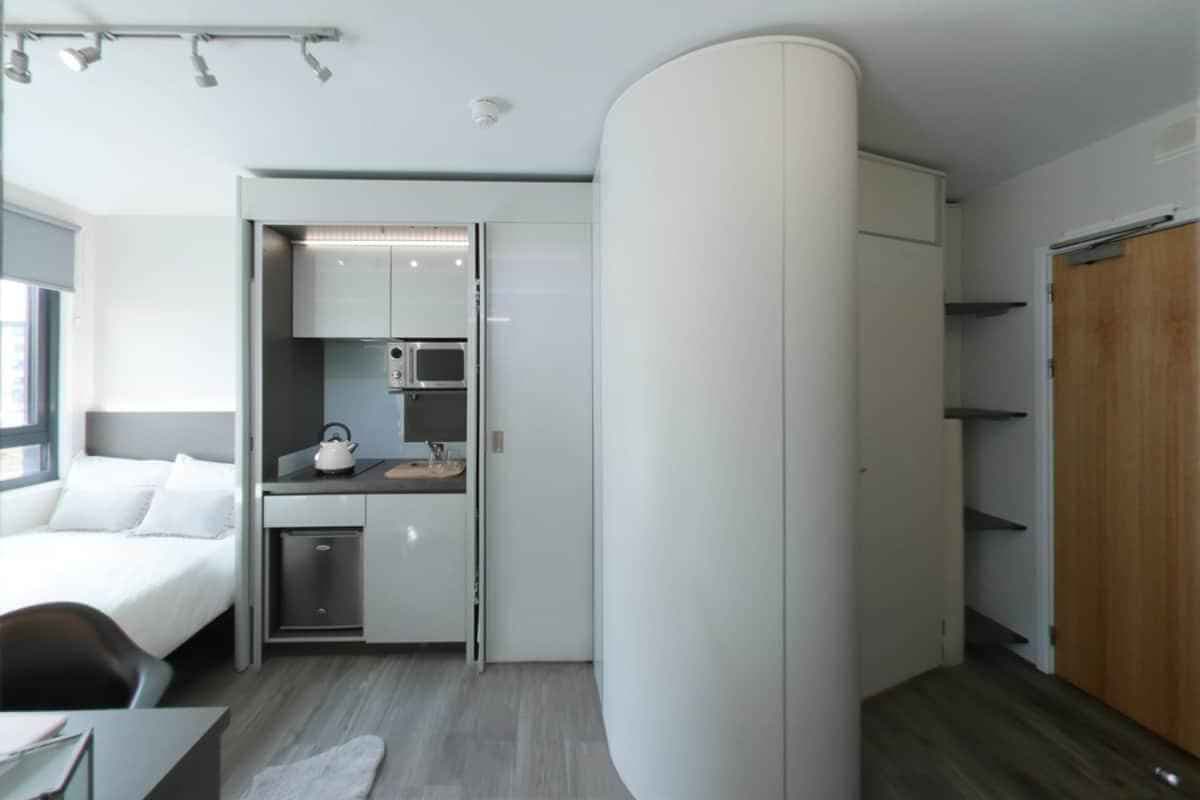 Bronze Studio Mid Level - Image 2