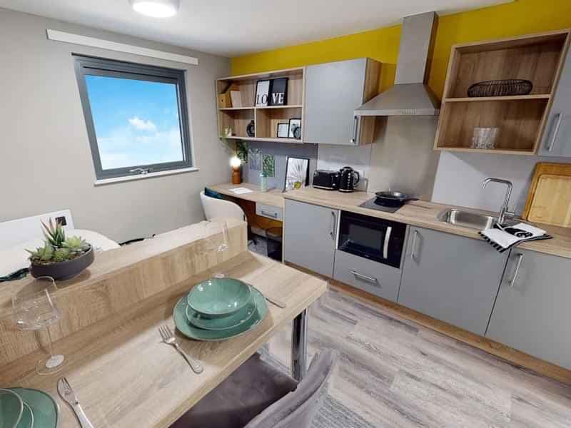 Gold Club Studio - Image 7