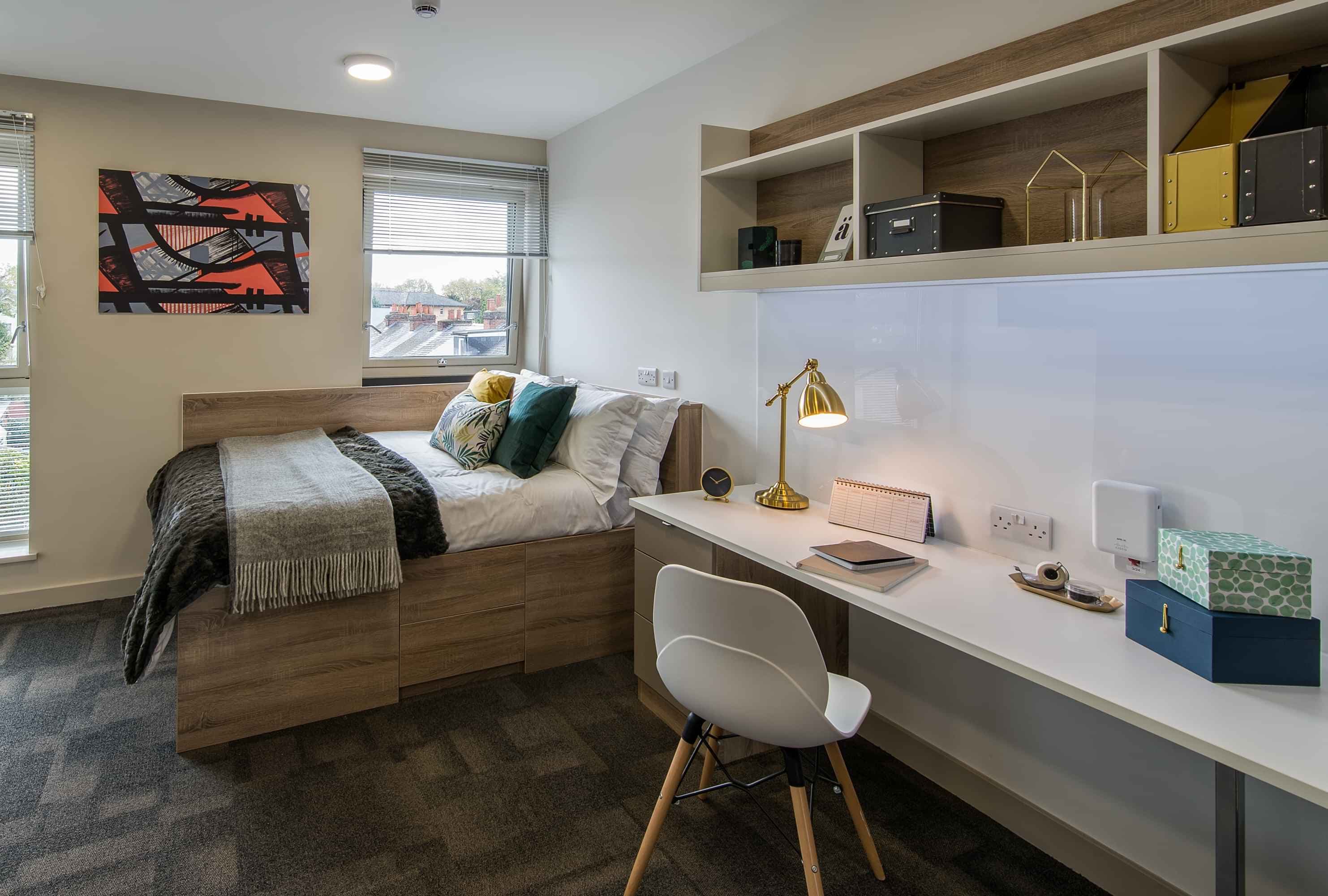 Superior-Plus Self-Contained Studio