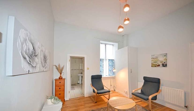 Twin Room   - Image 7