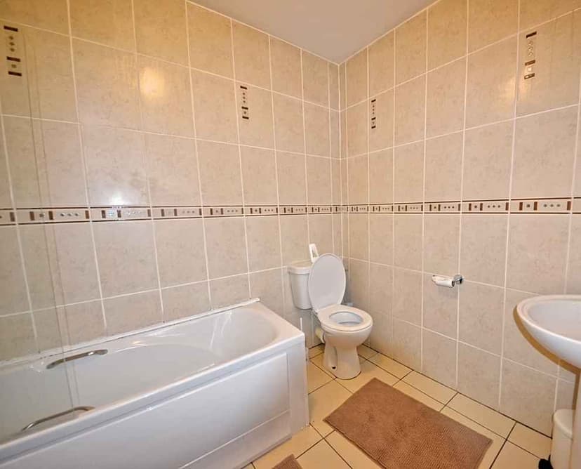 Single Room - Image 3