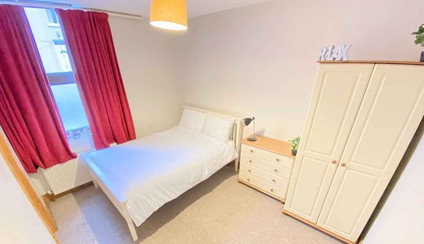 Single Room With Double Bed - Image 2