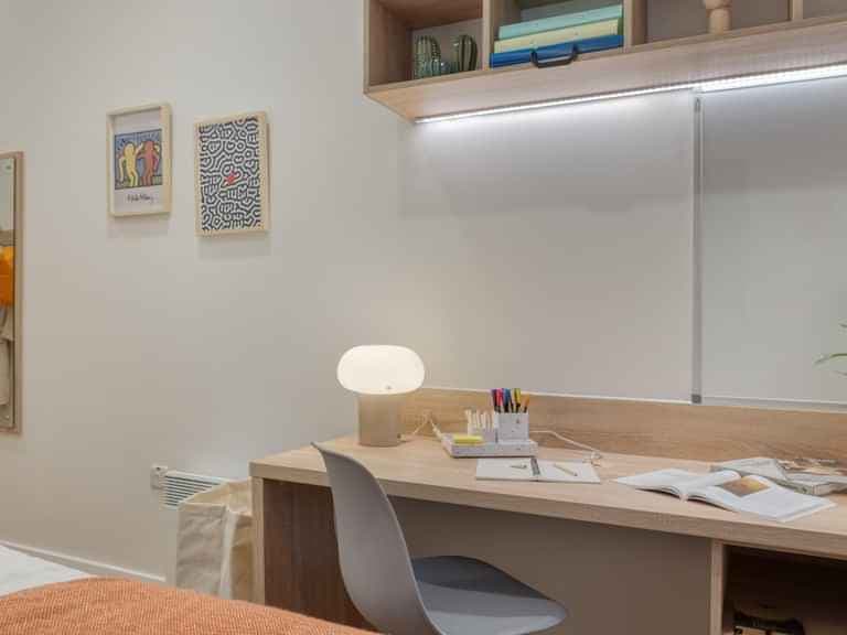 Standard Ensuite - Image 12