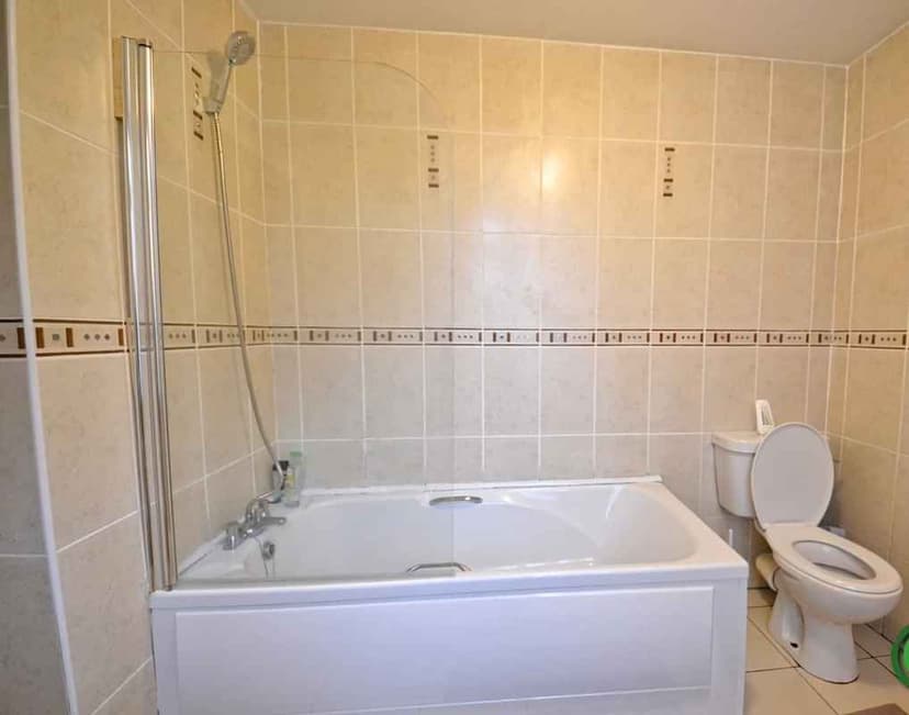 Double Room - Image 12
