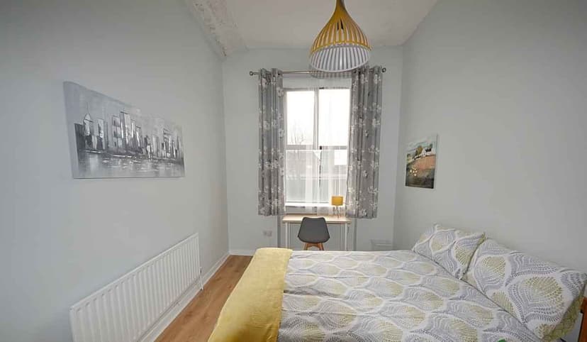 Double Room - Image 8