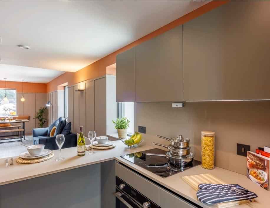 4 Bed Classic Ensuite - Image 3