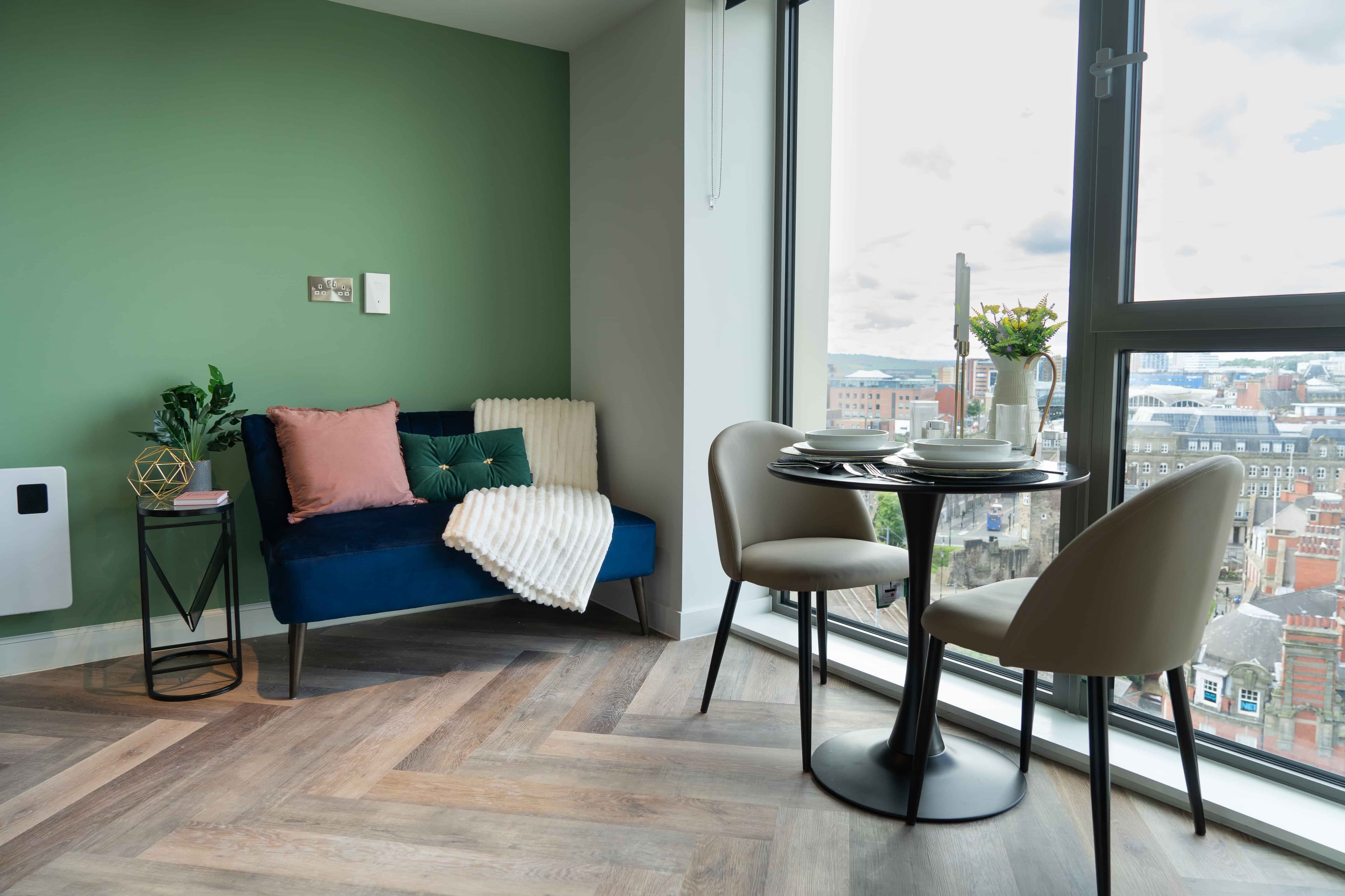 Medium Studio Apartment - Image 8