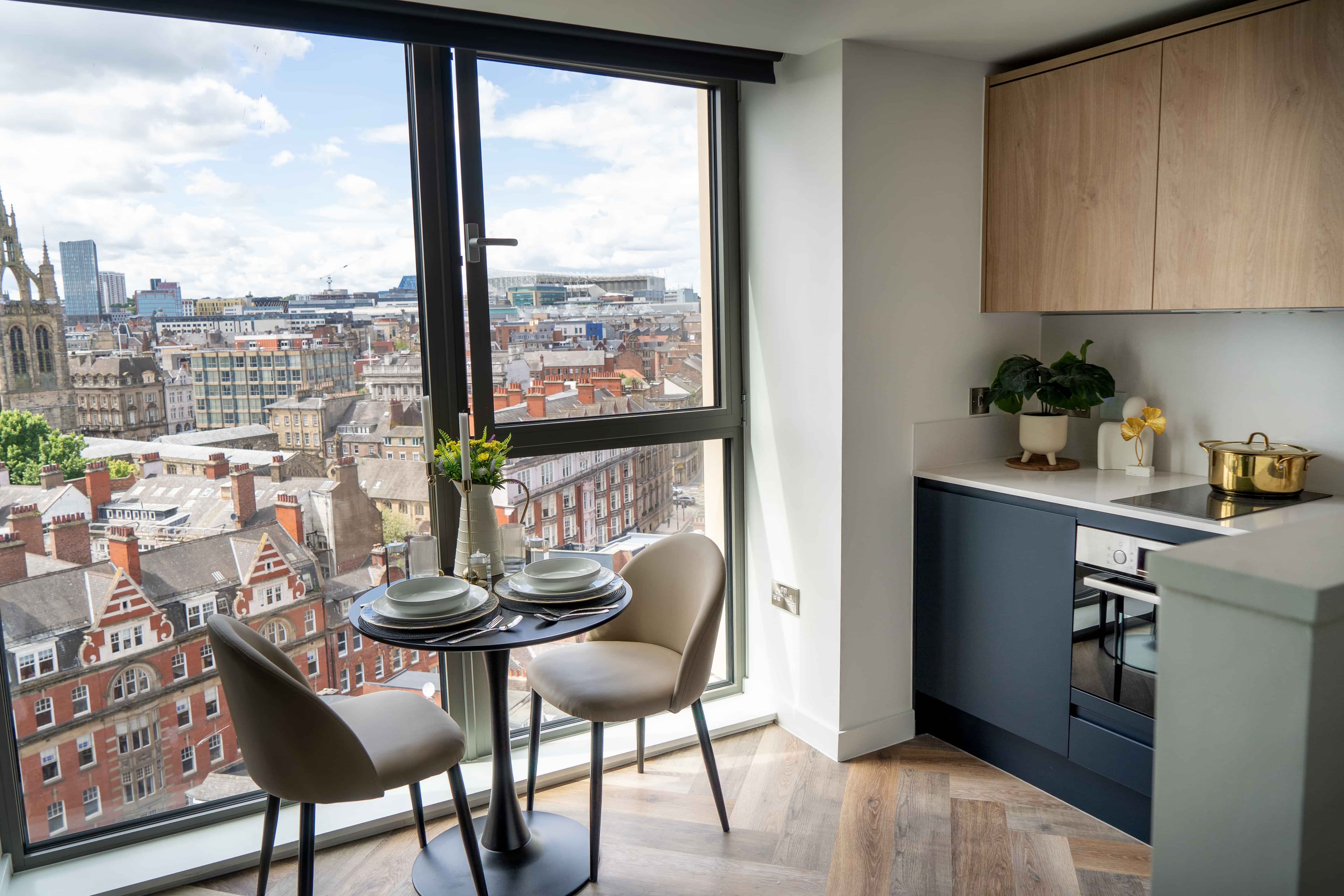 Medium Studio Apartment - Image 12