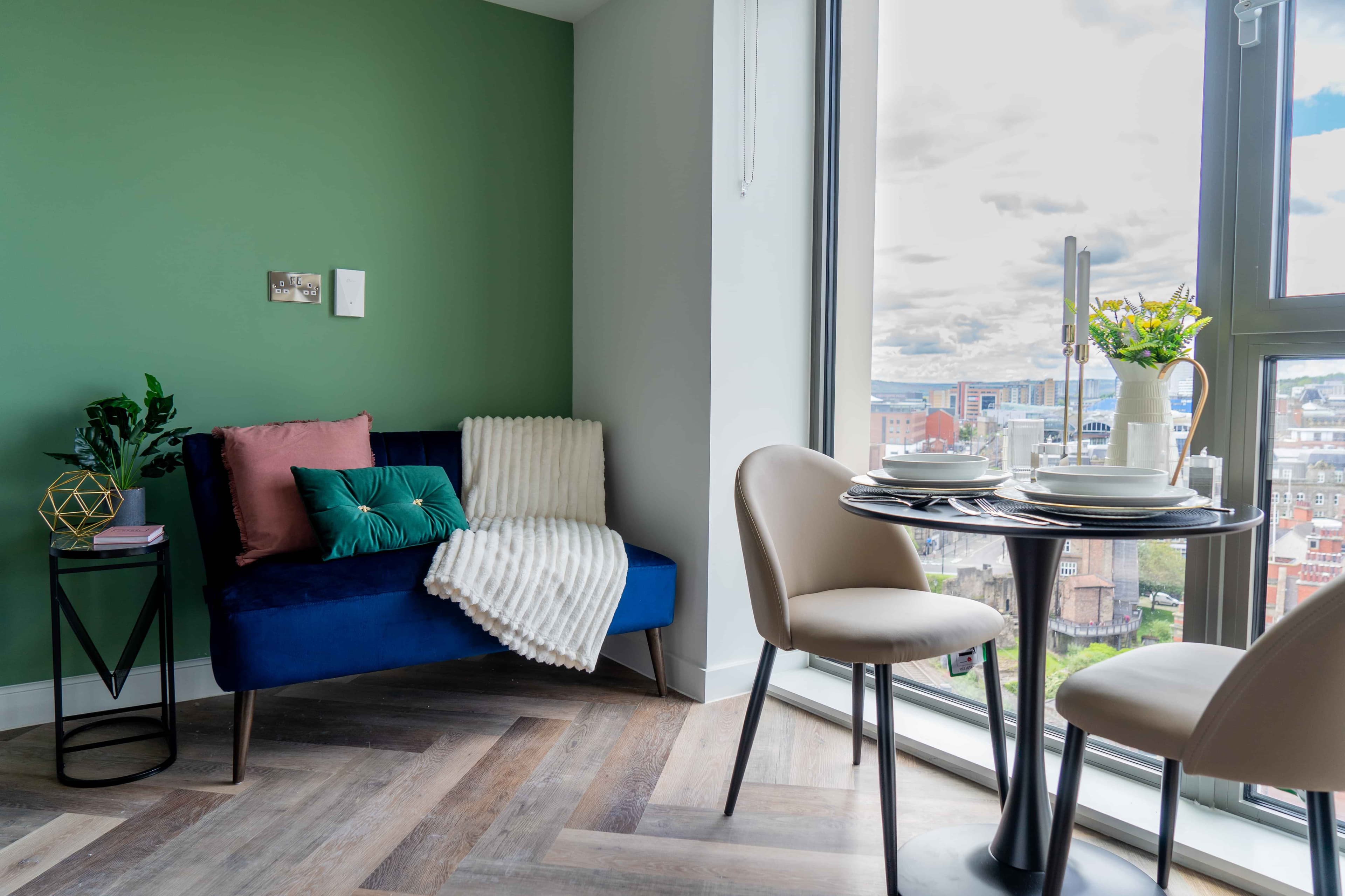 Medium Studio Apartment - Image 20