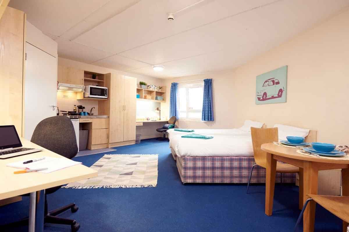 GRN - Twin Studio - Image 4