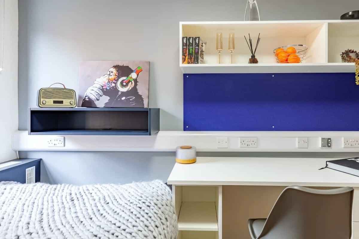 Deluxe Ensuite - Image 5