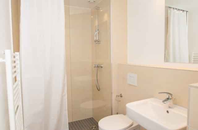 Premium Plus - Image 7