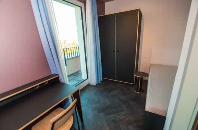 Share Apartment (Small) - Image 12
