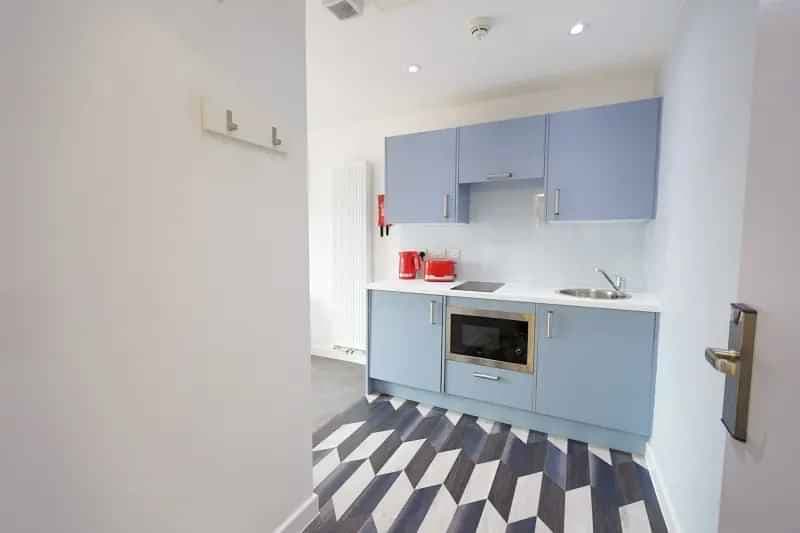 Bronze Ensuite (Lower Levels) - Image 6