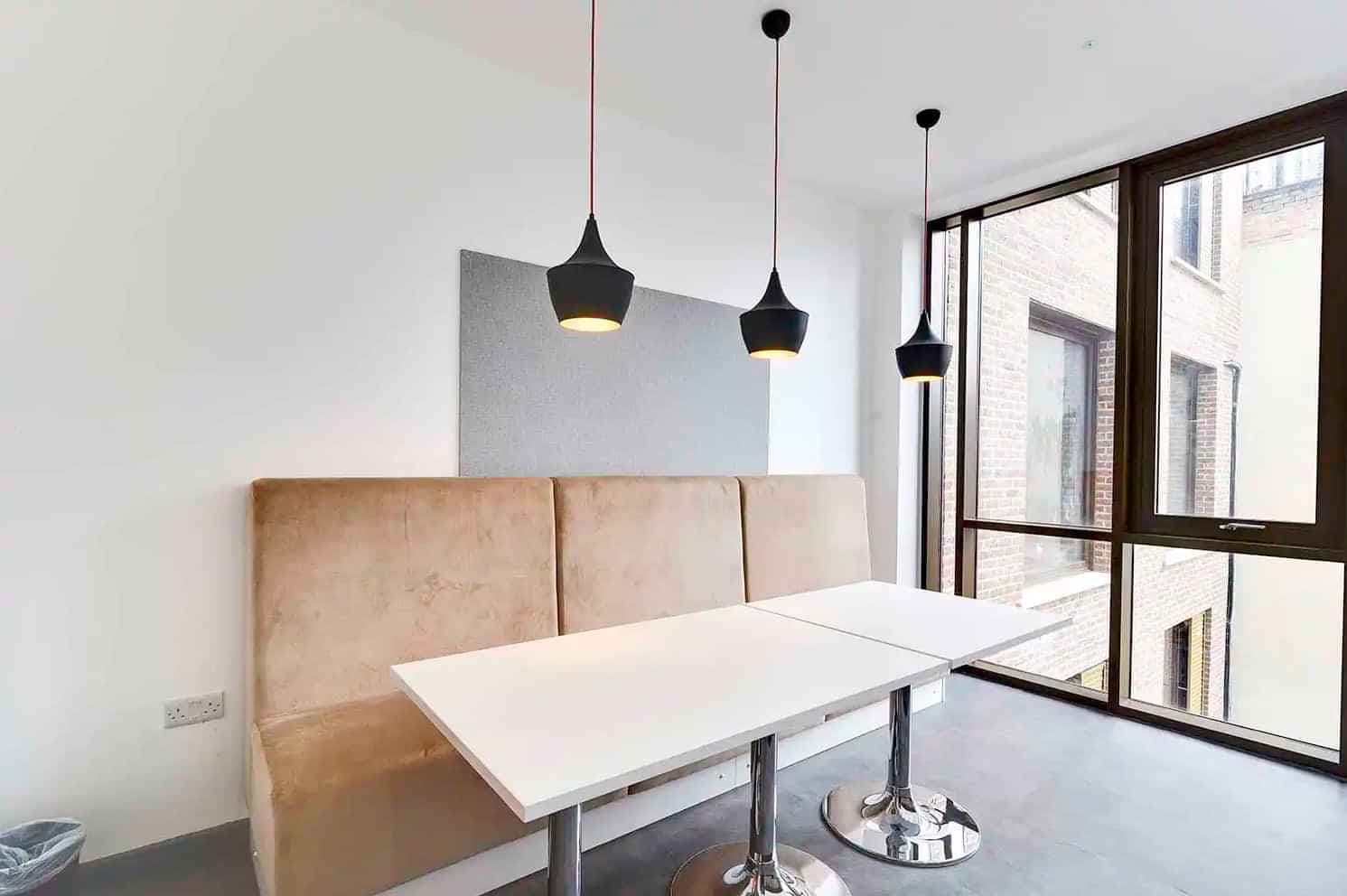 Silver Ensuite - Image 7