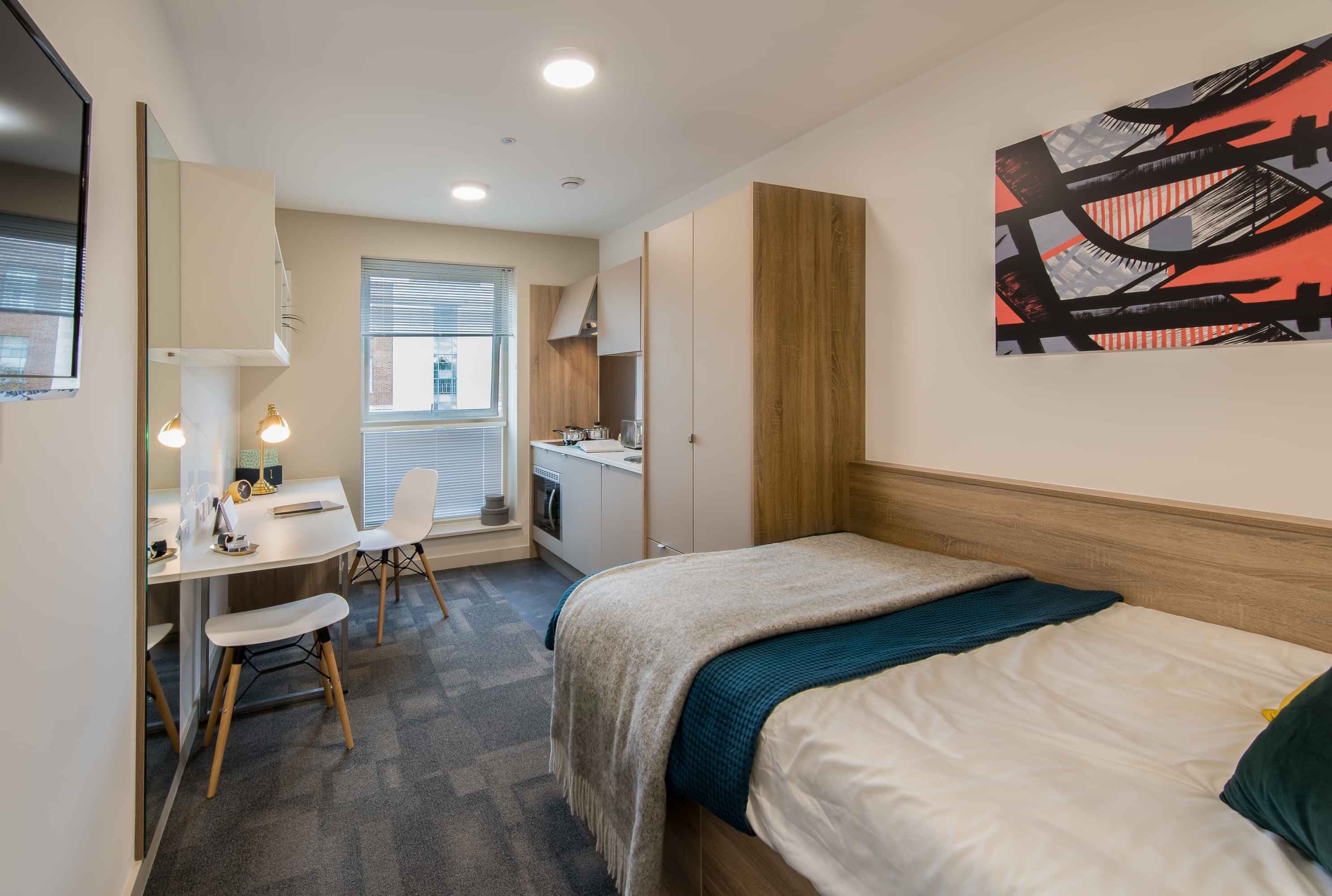 Standard Self-Contained Studio