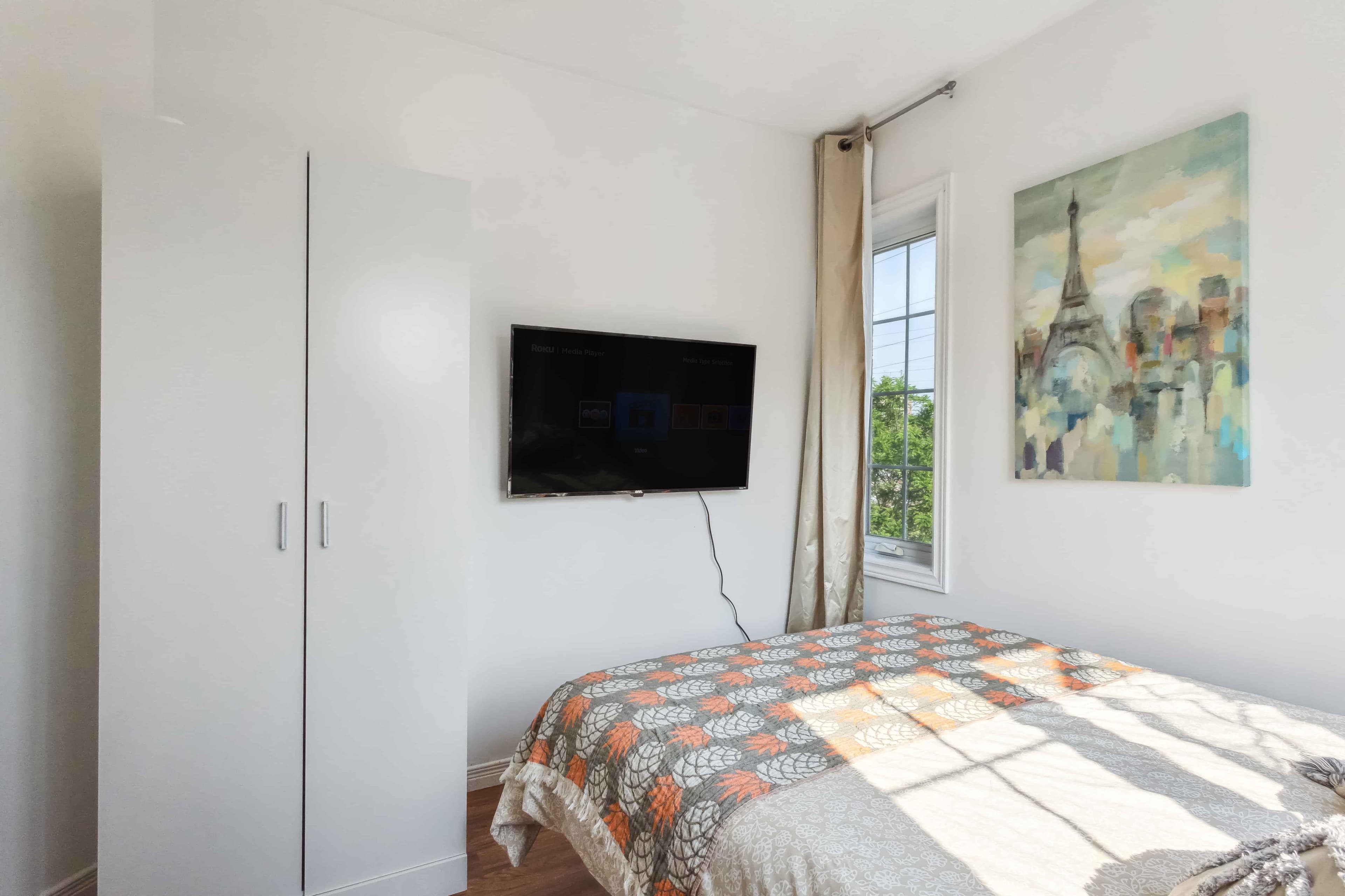 Shared Room Ensuite (1 Bed 1 Bath) - Image 3