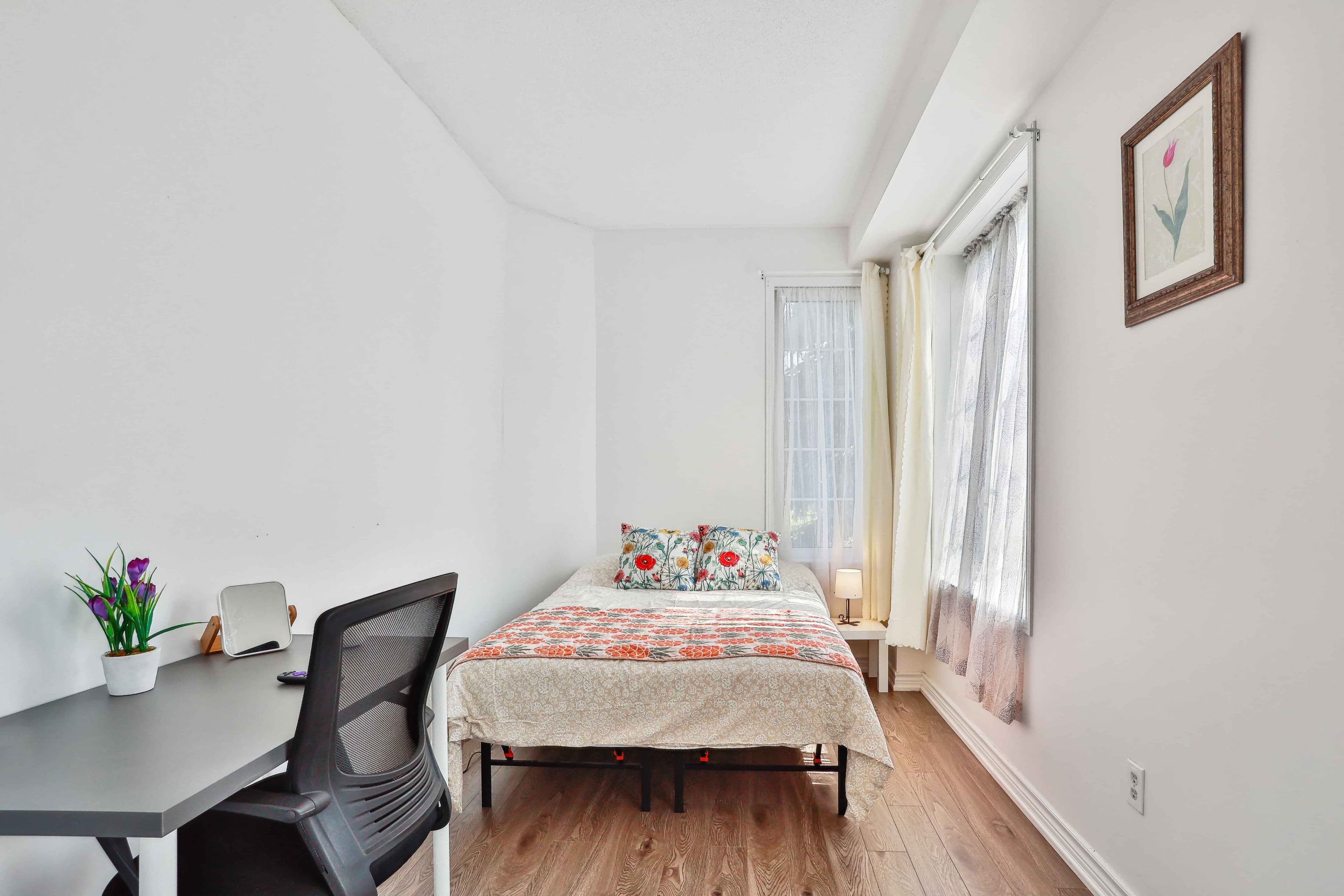 Shared Room Ensuite (1 Bed 1 Bath) - Image 6