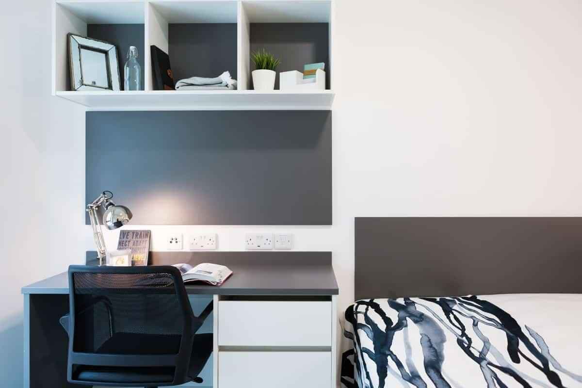 Silver Studio Lower Level - Image 5