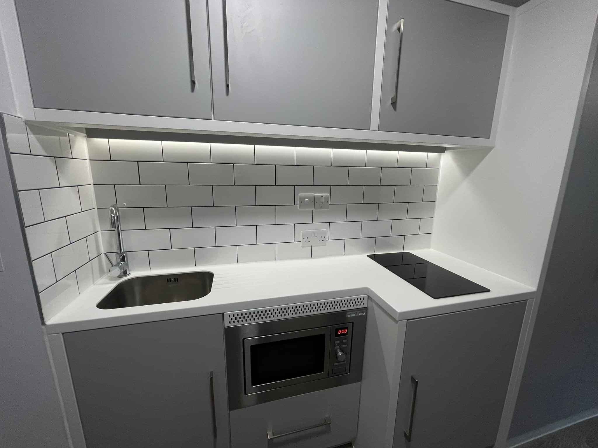 Bronze Studio Mid Level - Image 9