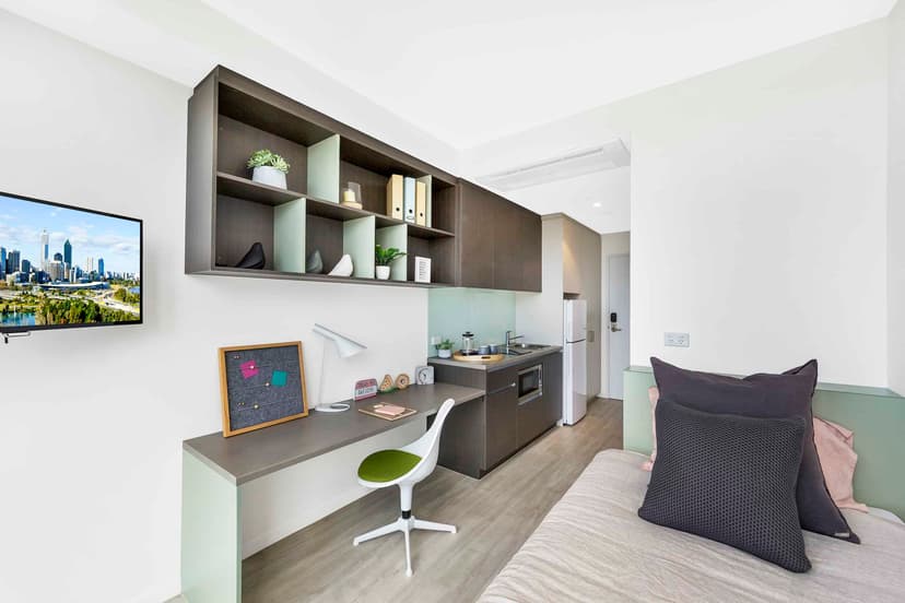 Studio, King Single Bed, Views - Image 3