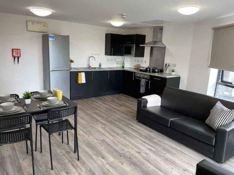 Classic Ensuite - Image 5