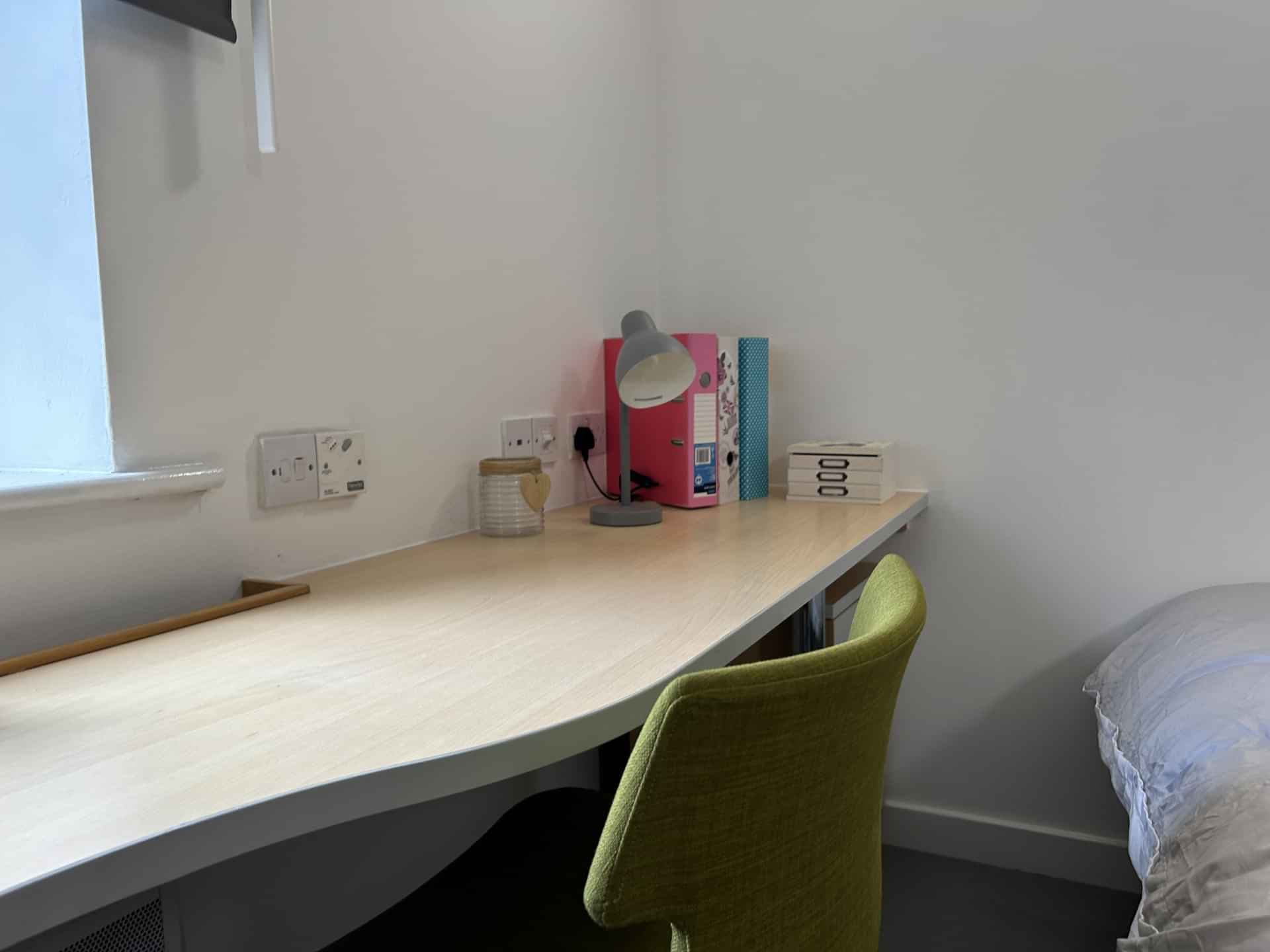 Ground Floor Deluxe En-Suite - Image 3