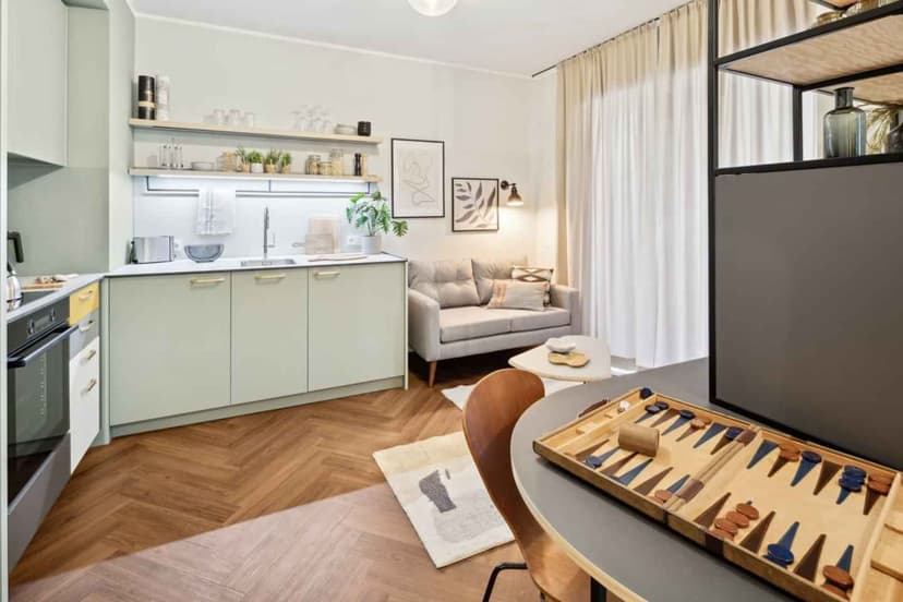 Studio - (Pine Classic Balcony) - Image 4