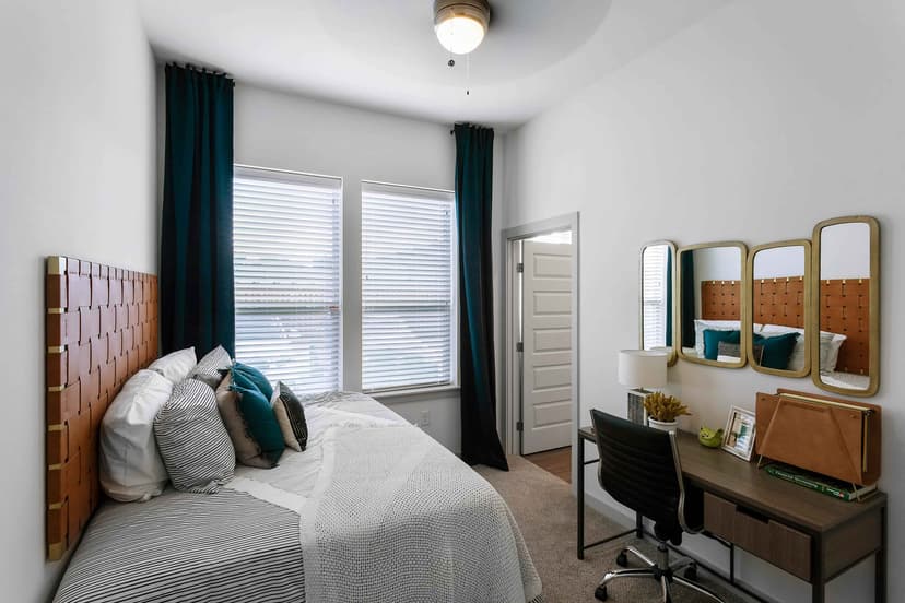 D1 (4 Bed 4 Bath) - Image 1
