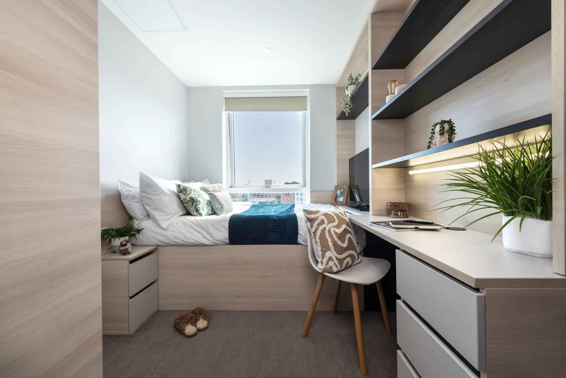 Classic Ensuite - Image 2